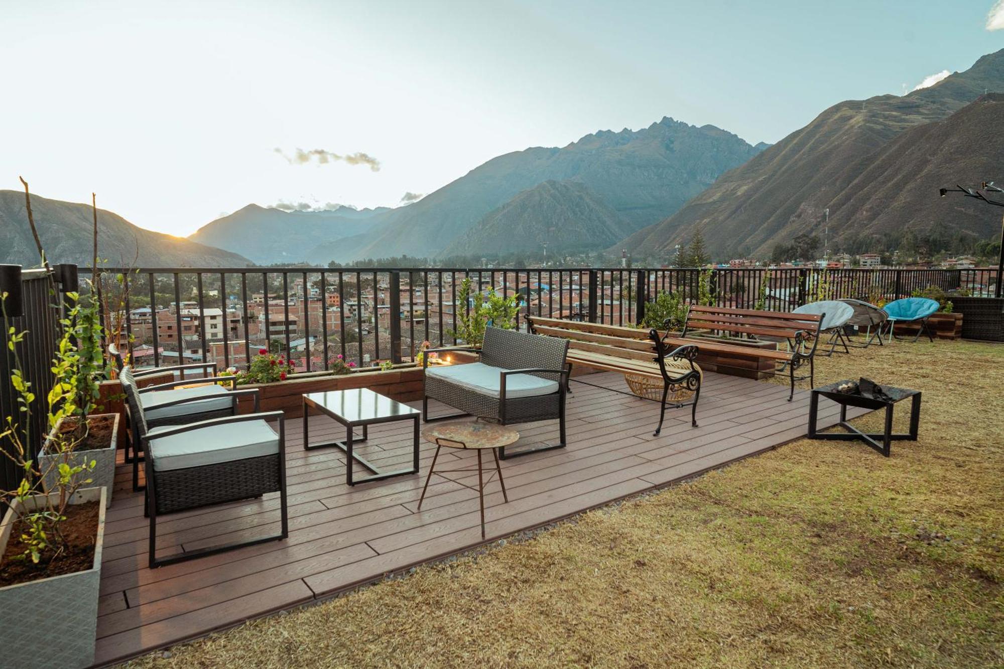 Hotel California Urubamba Εξωτερικό φωτογραφία