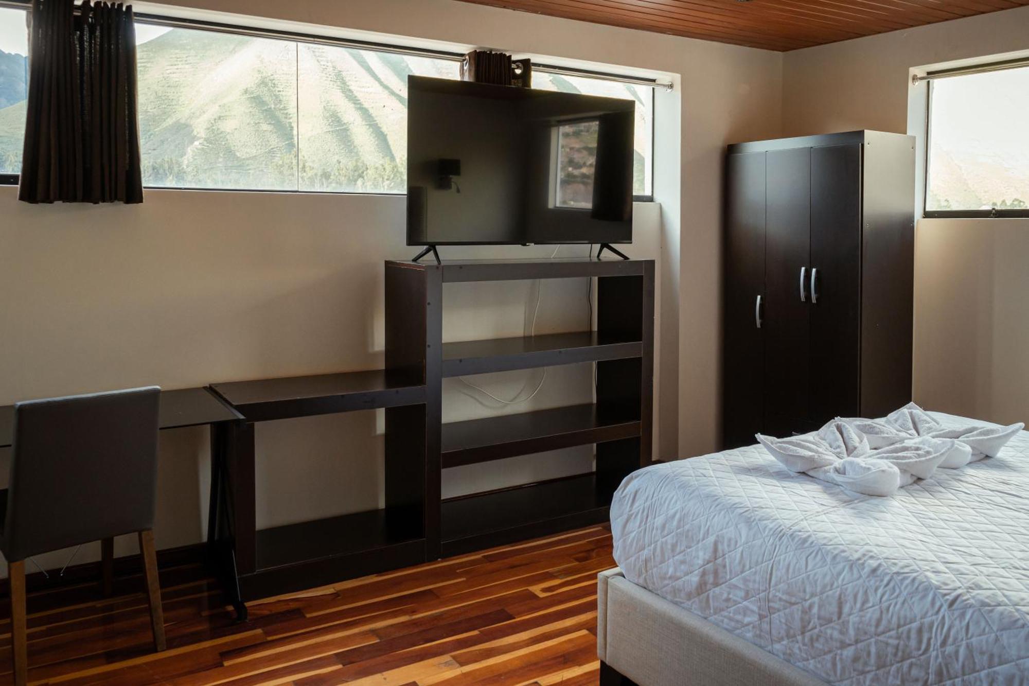 Hotel California Urubamba Εξωτερικό φωτογραφία