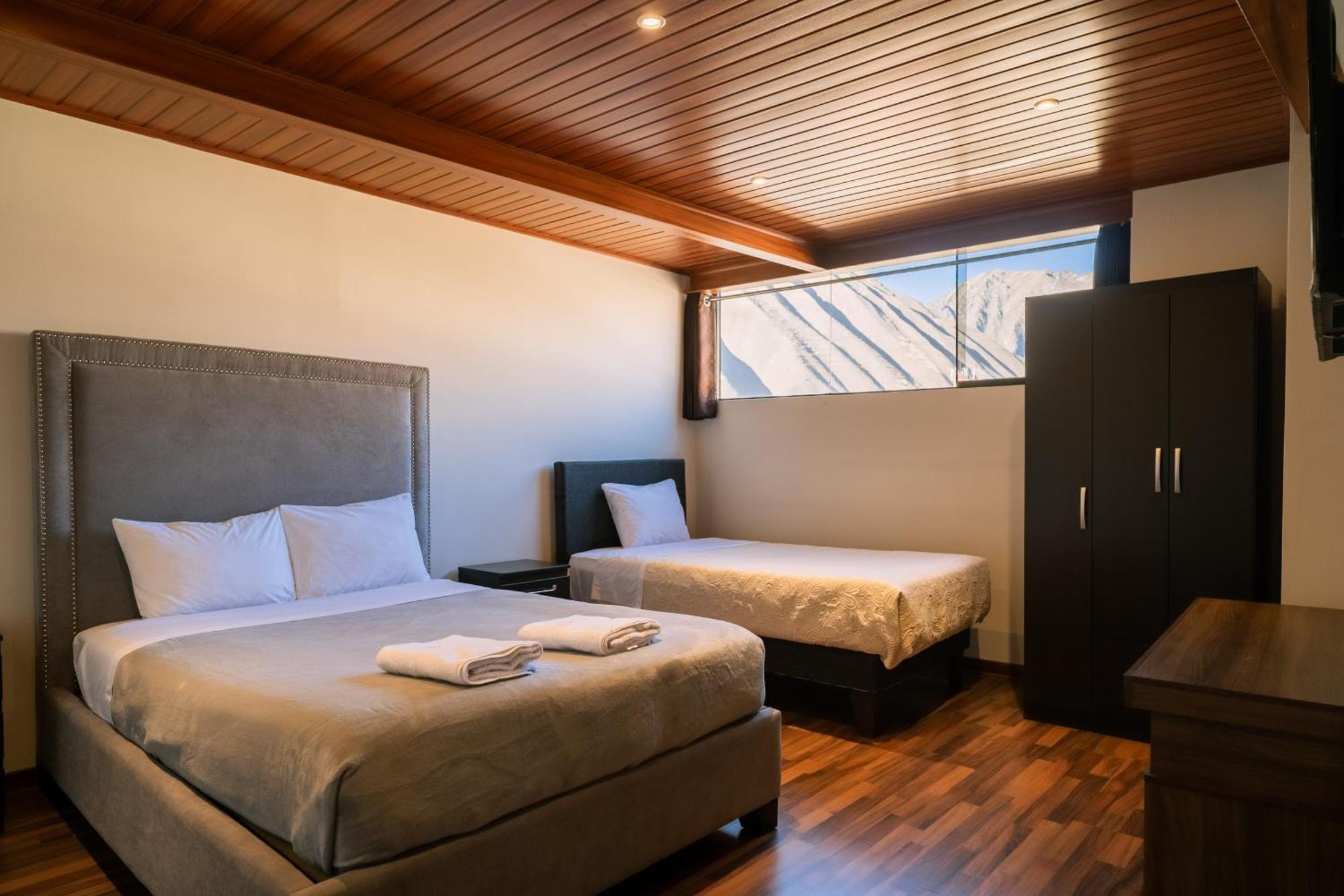 Hotel California Urubamba Εξωτερικό φωτογραφία