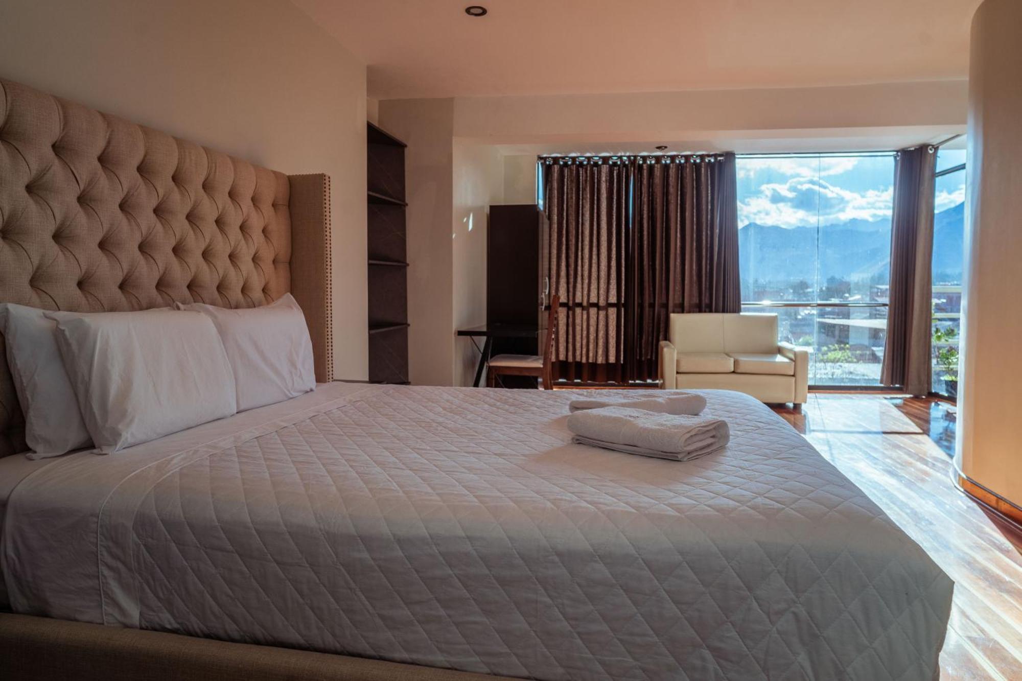 Hotel California Urubamba Εξωτερικό φωτογραφία