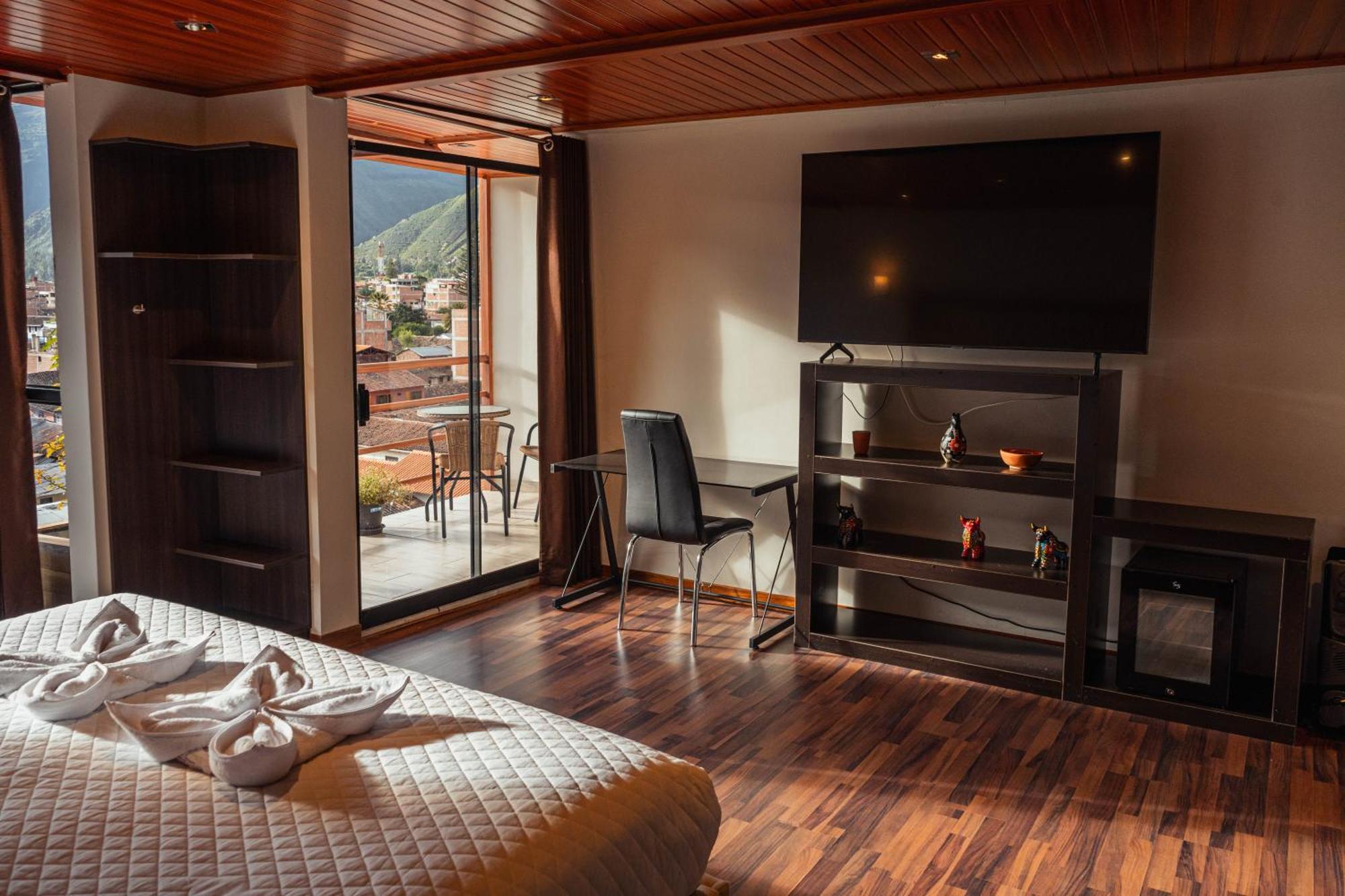 Hotel California Urubamba Εξωτερικό φωτογραφία